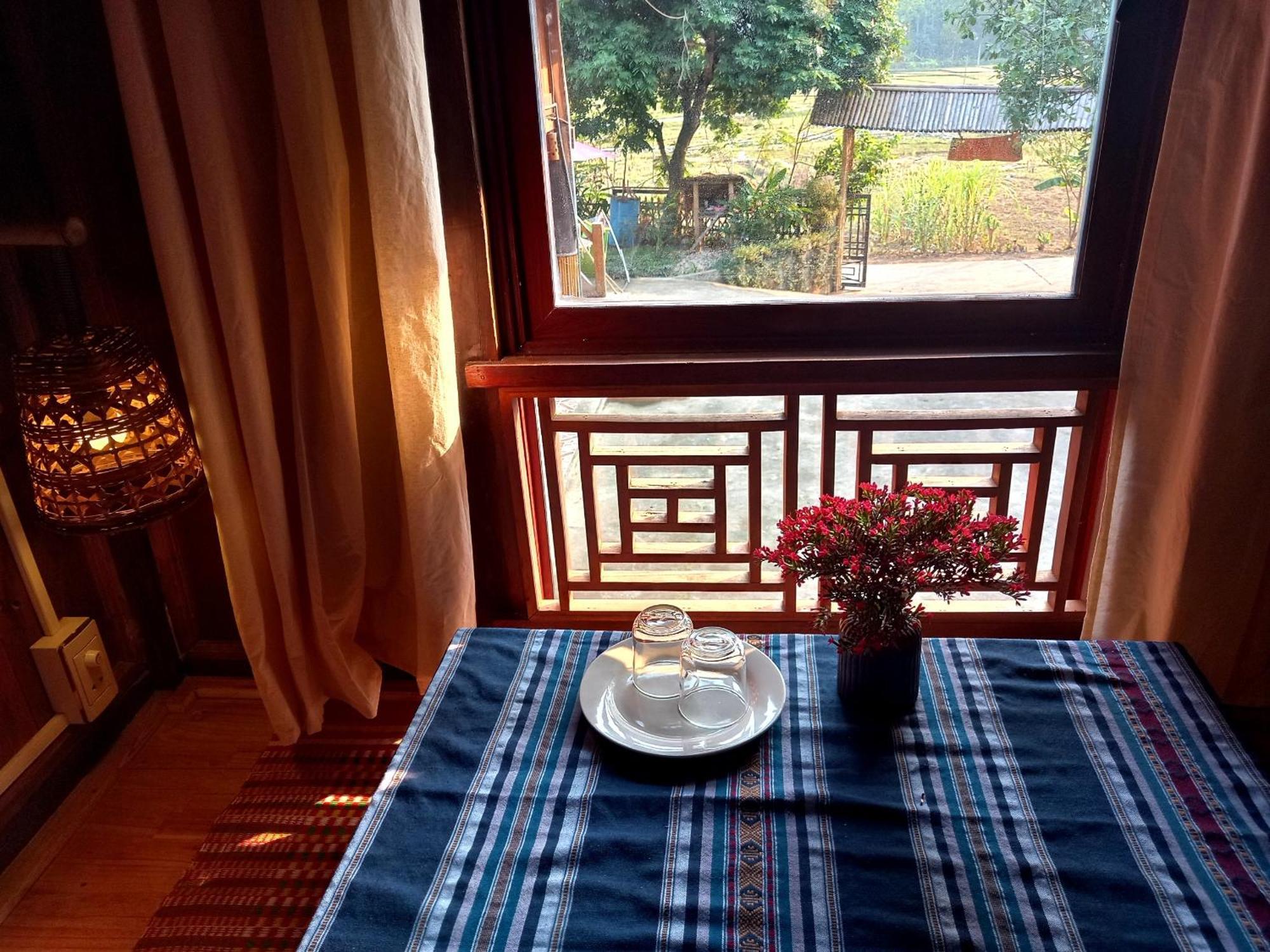 Nha Tan - Mai Chau Homestay And Tours Exteriér fotografie